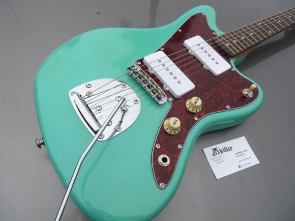 close-up of body of Jazzmaster